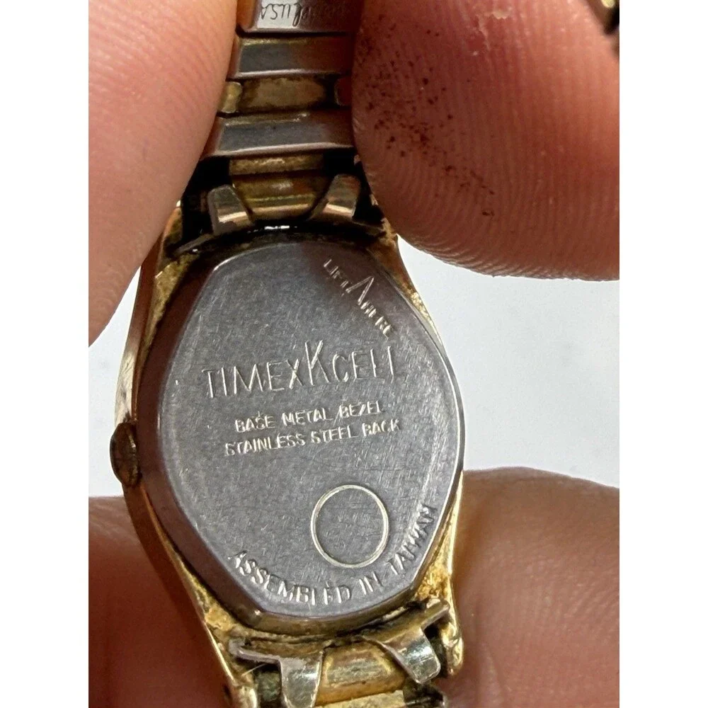 Lot of 2 Timex Quartz Watches Indiglo Parts Repair Not Running